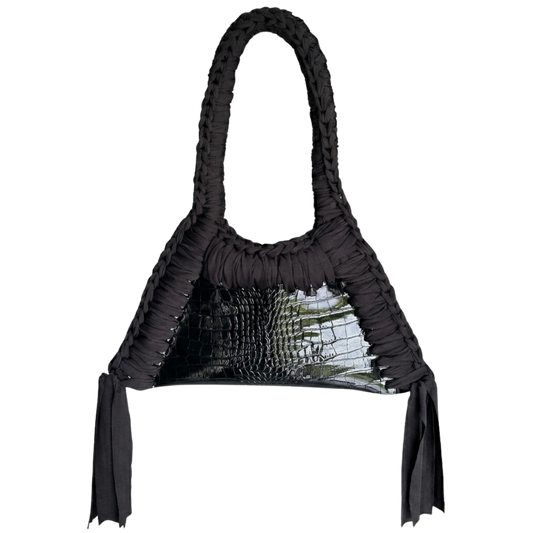 The black trapeze
